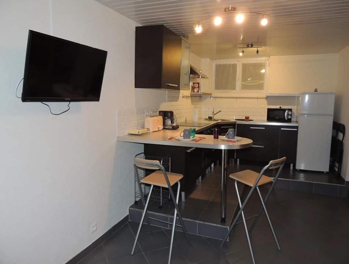 Location Duplex 52M² Au Coeur De Troyes Lägenhet Exteriör bild