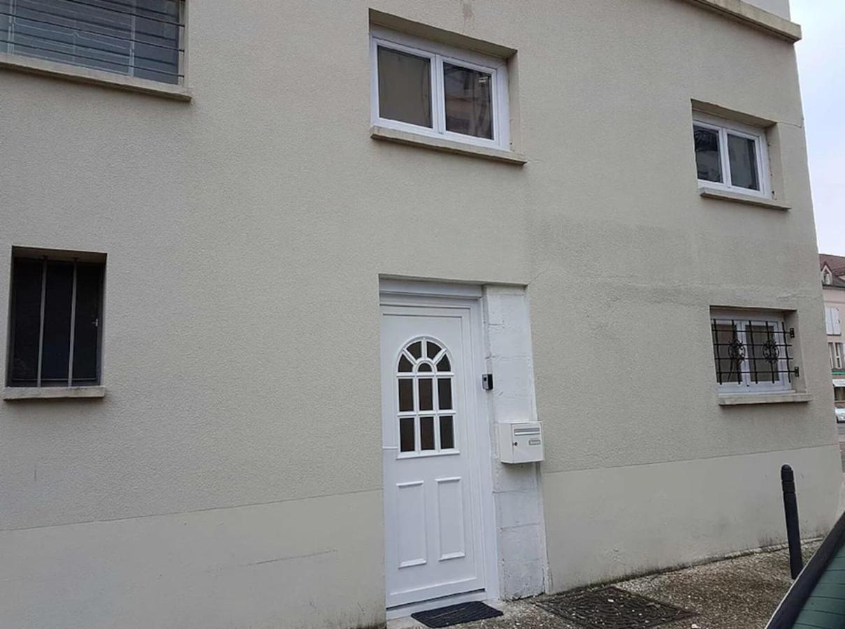Location Duplex 52M² Au Coeur De Troyes Lägenhet Exteriör bild
